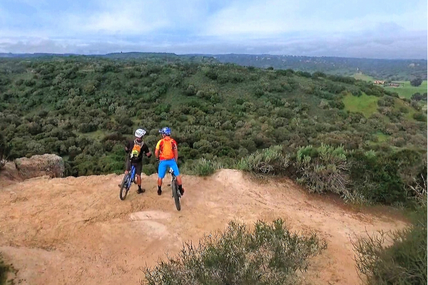 Many routes are above 7,000 feet, and peak climbs require healthy lungs, but the phenomenal singletrack riding coupled with remarkable scenery make the effort well worthwhile.