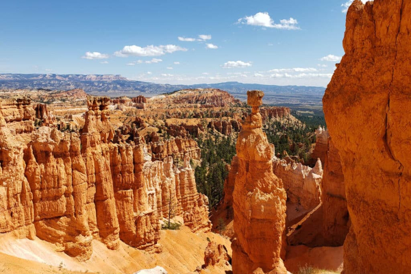 Hoodoos and curving arches of rock