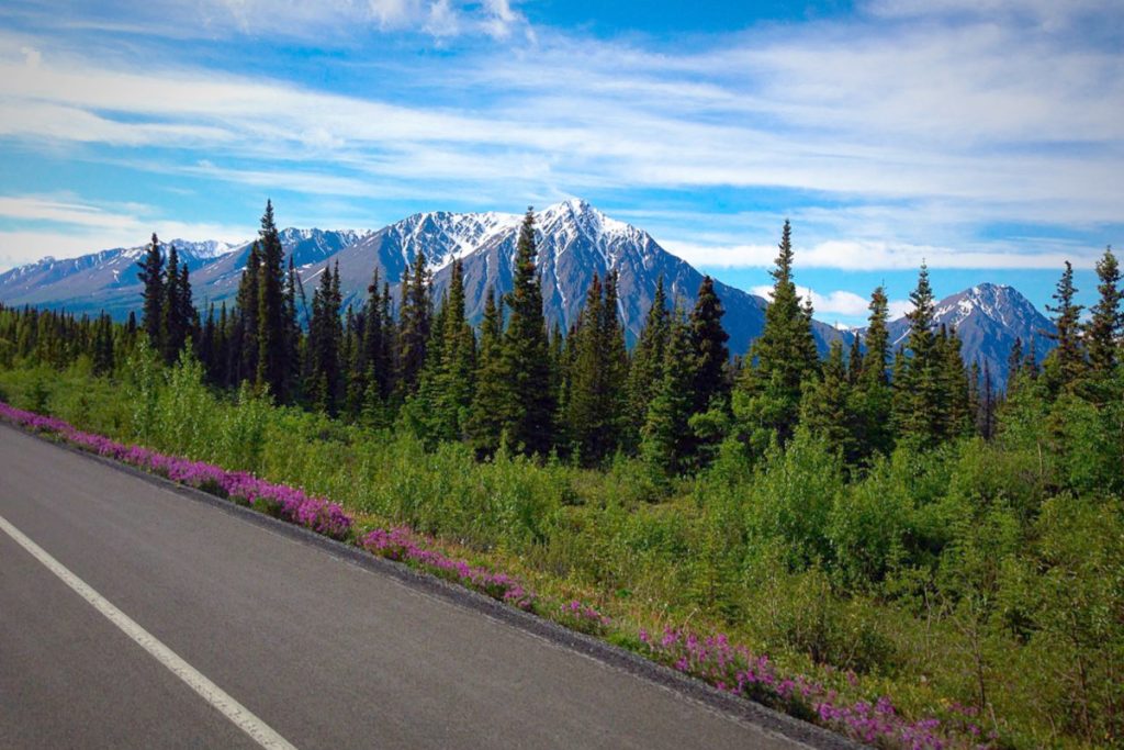 self guided Alaskan Golden Circle 